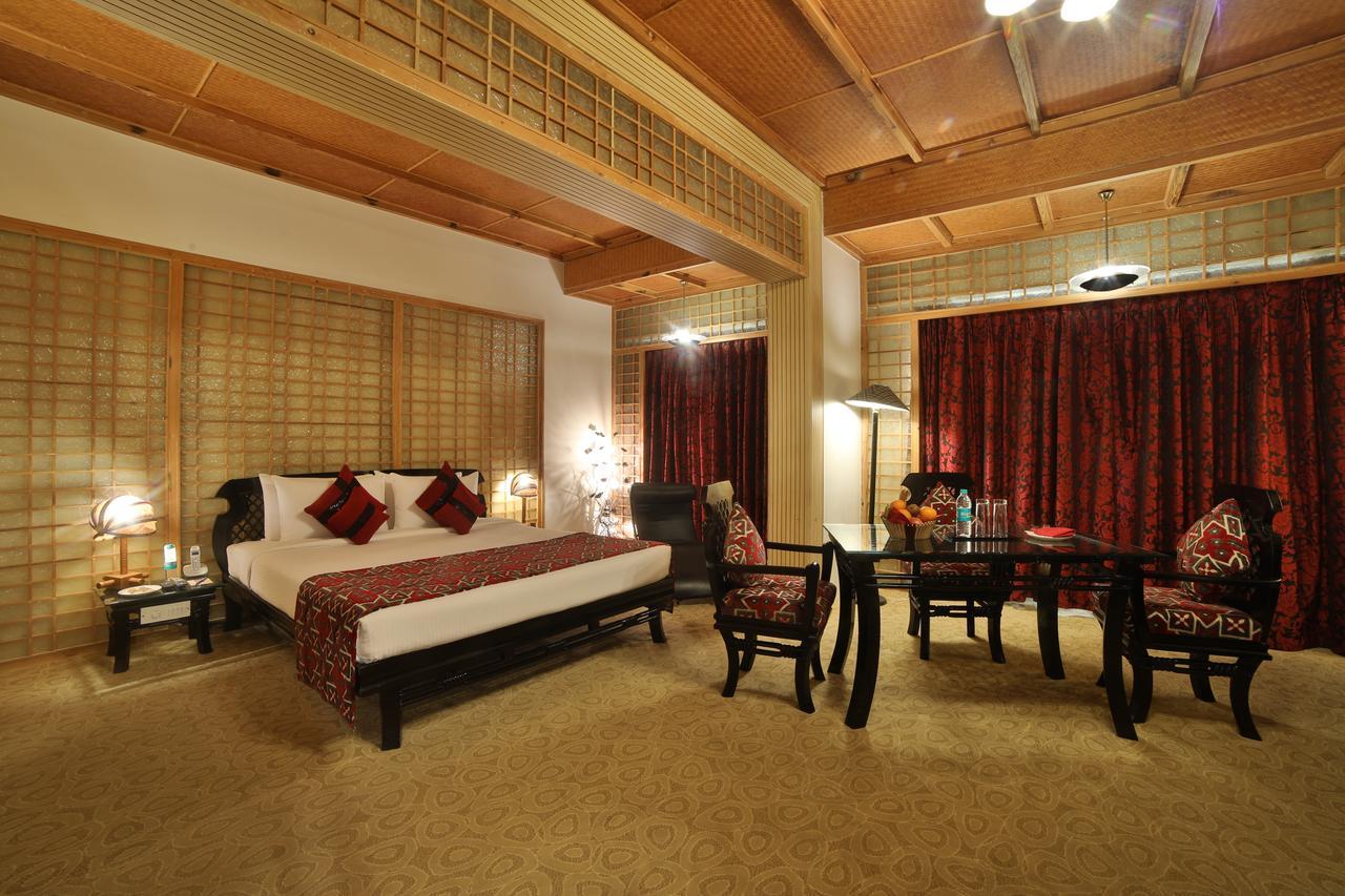 Pedda Ambarpet Ramoji Film City- Sitara Luxury Hotel מראה חיצוני תמונה